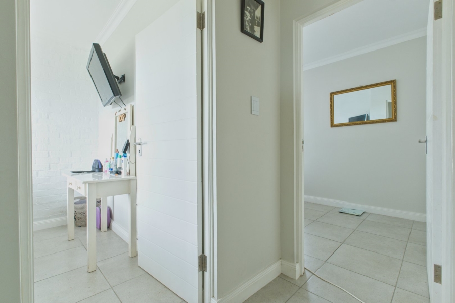 To Let 2 Bedroom Property for Rent in Parsonsvlei Eastern Cape